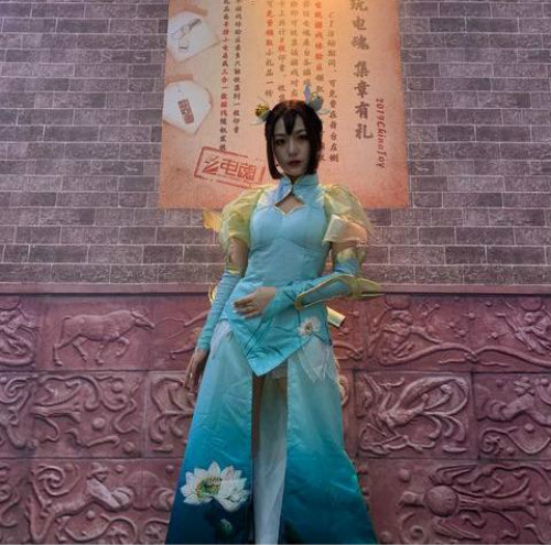 当前版本娱乐辛宪英玩法思路,附2019chinajoy梦三国cos美图